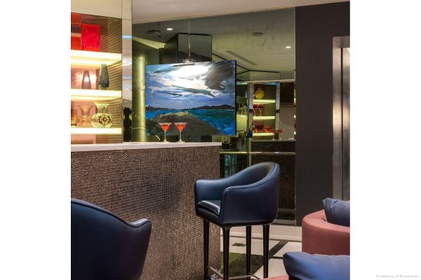 LE BRISTOL HOTEL (Beirut )
